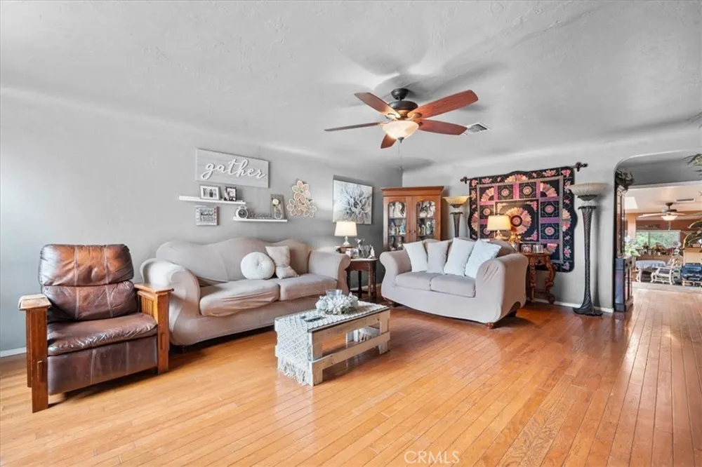 2664 Lawrence Avenue San Bernardino, CA 92404