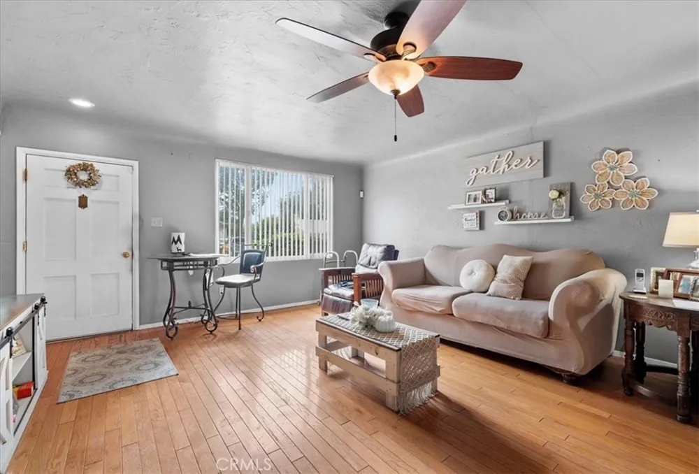 2664 Lawrence Avenue San Bernardino, CA 92404