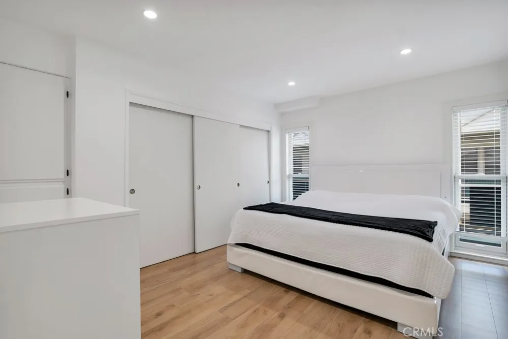 1015 Michillinda #302 Pasadena, CA 91107