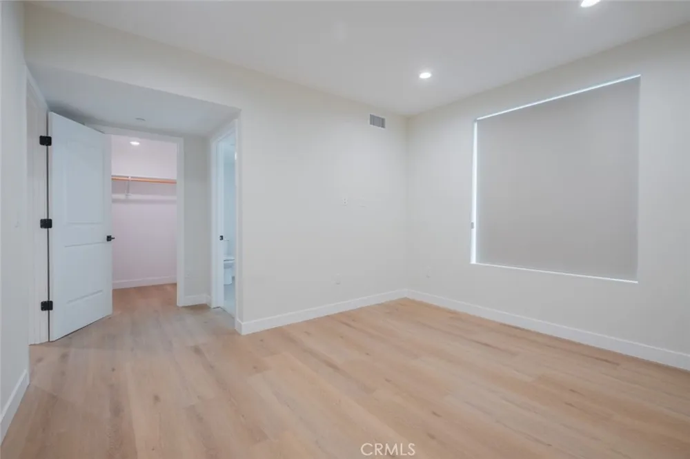 10218 Fernglen #204 Tujunga, CA 91042