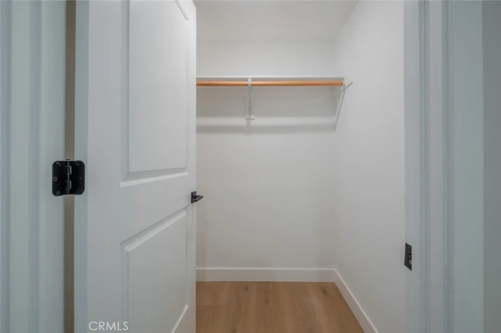 10218 Fernglen #204 Tujunga, CA 91042