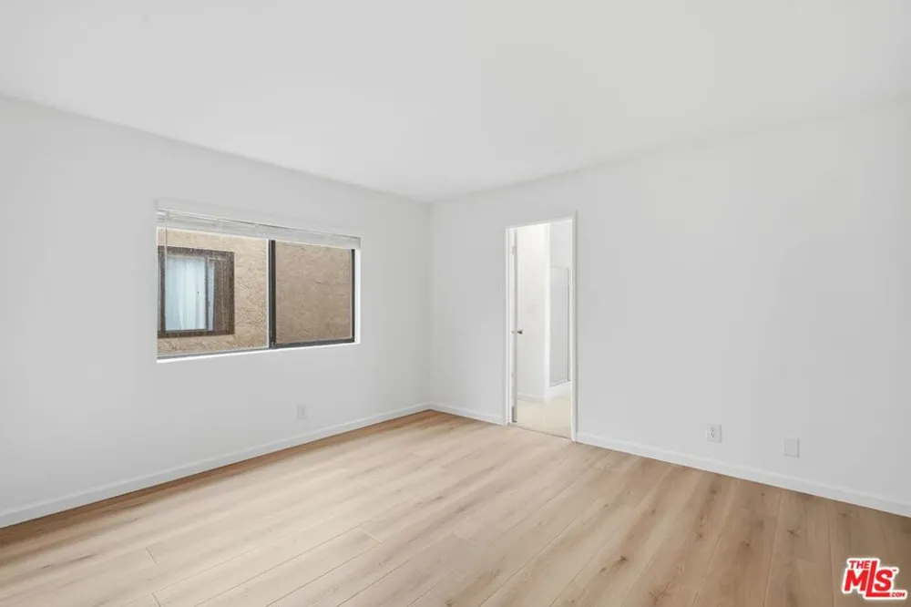 1423 S Bentley Avenue #B Los Angeles, CA 90025