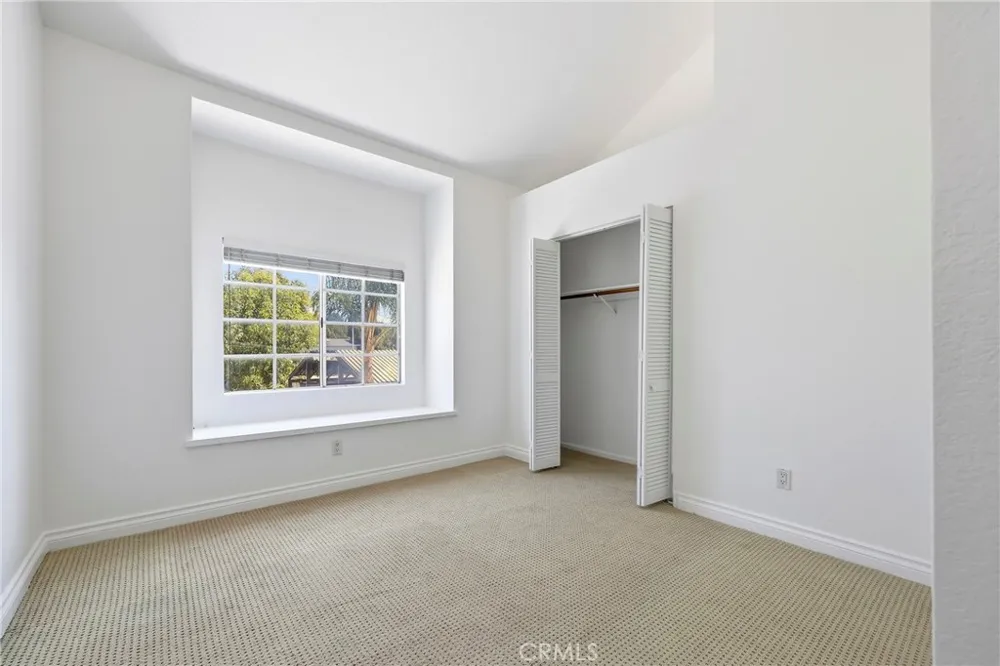 2575 Elden Avenue #3 Costa Mesa, CA 92627