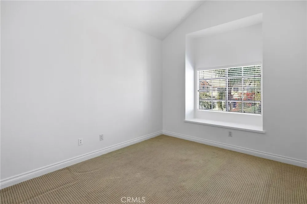 2575 Elden Avenue #3 Costa Mesa, CA 92627