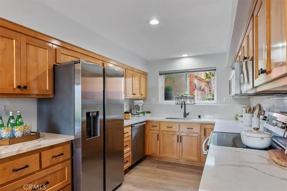 4567 Don Ricardo Drive Los Angeles, CA 90008