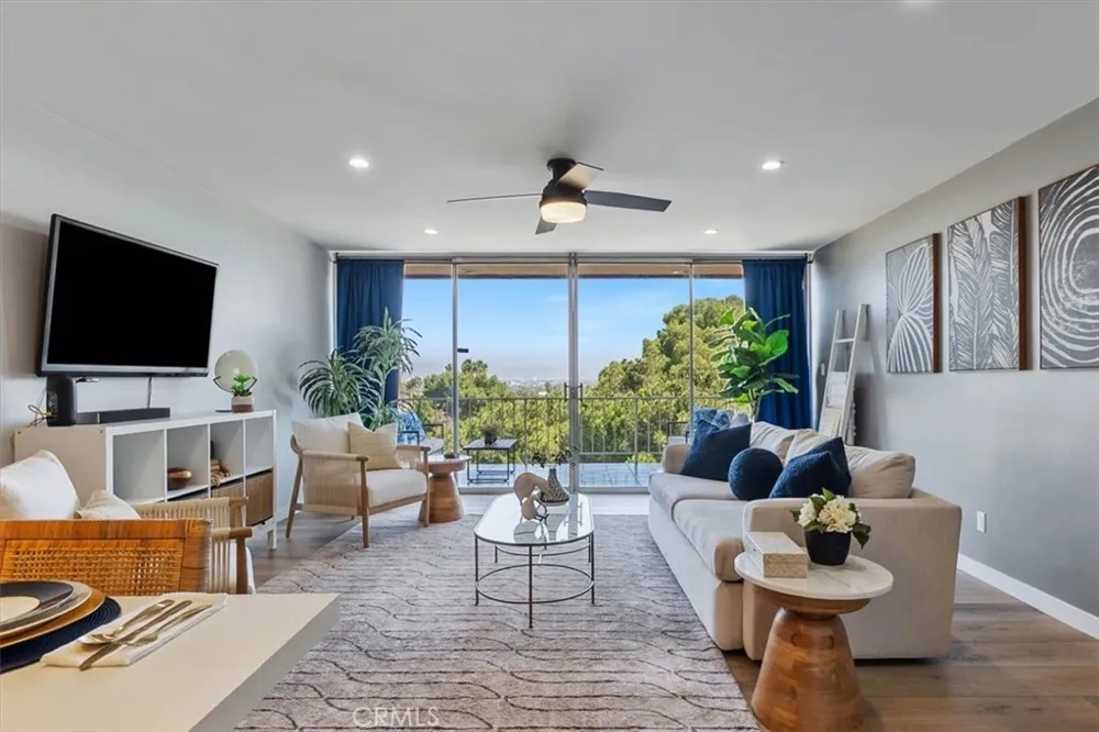 4567 Don Ricardo Drive Los Angeles, CA 90008