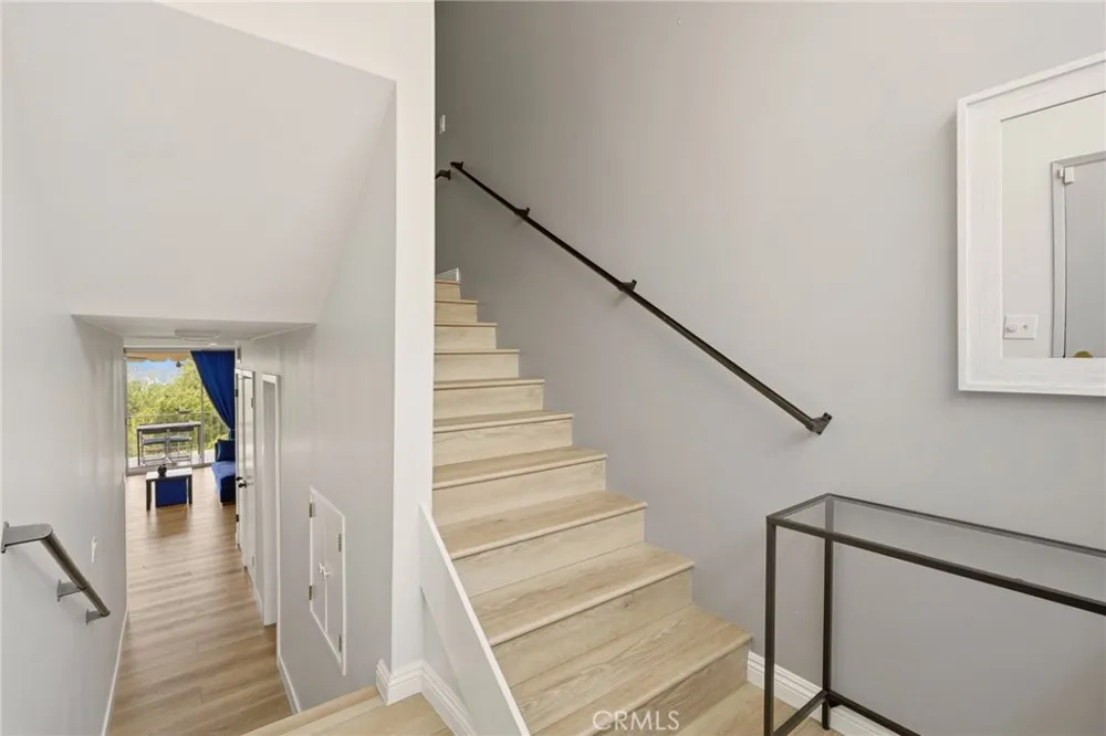 4567 Don Ricardo Drive Los Angeles, CA 90008