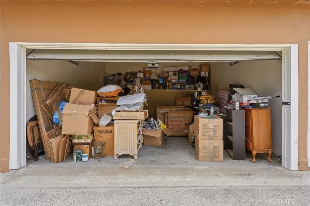 4567 Don Ricardo Drive Los Angeles, CA 90008