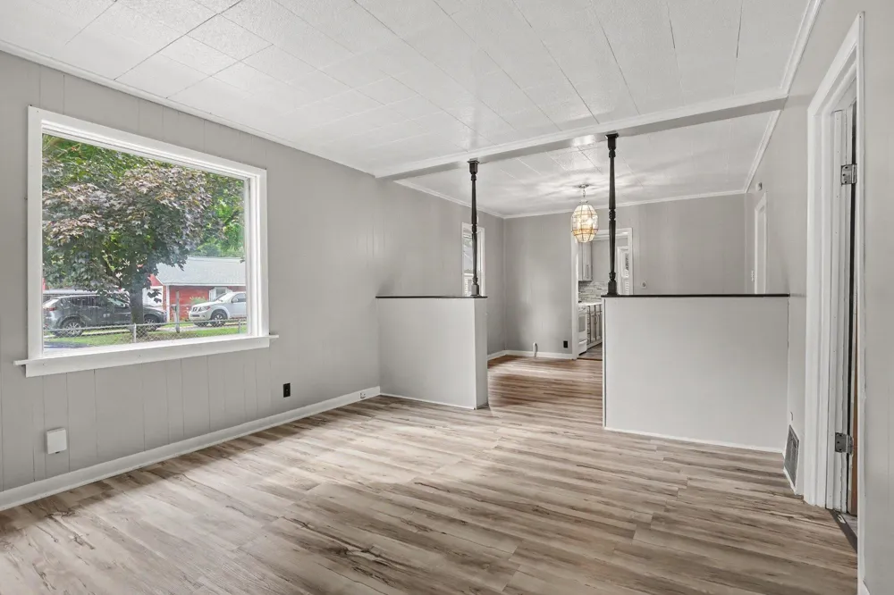 251 Crown Street SW Wyoming, MI 49548