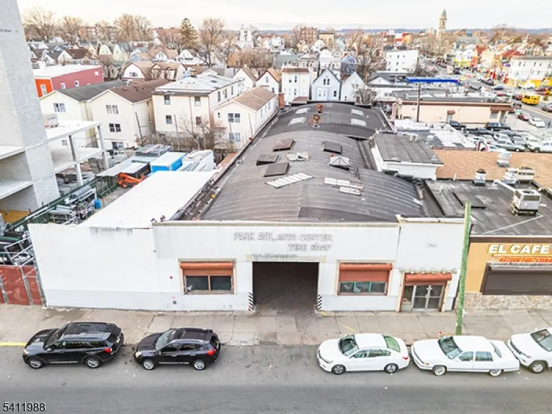 236 Park Ave Newark City, NJ 07107