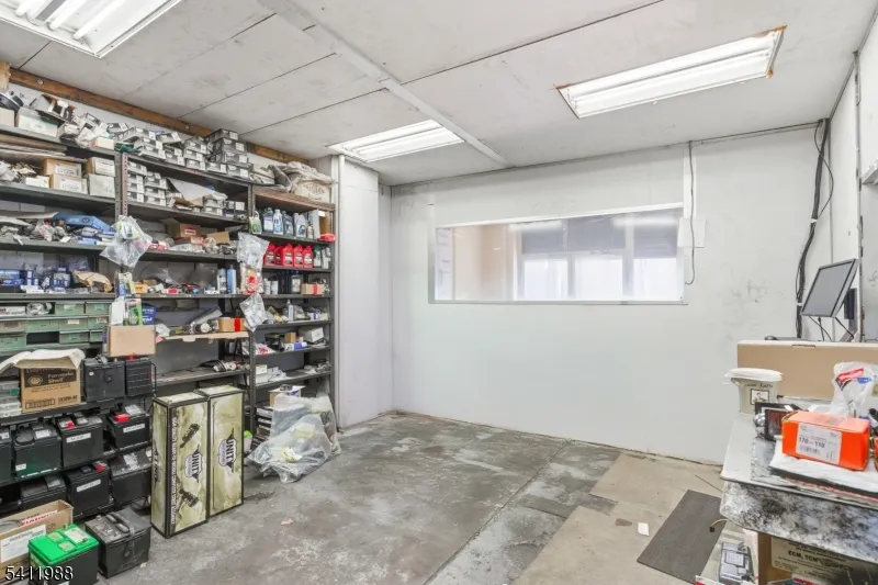 236 Park Ave Newark City, NJ 07107