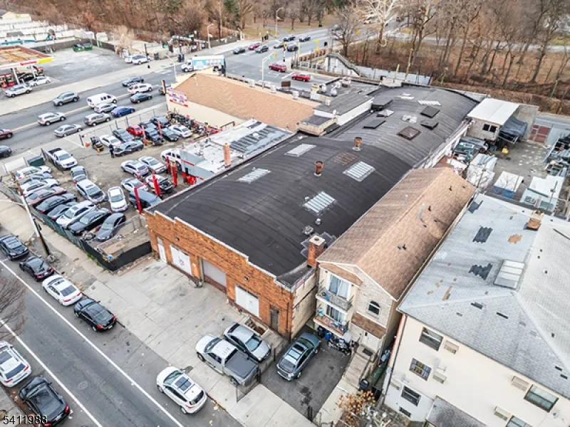 236 Park Ave Newark City, NJ 07107