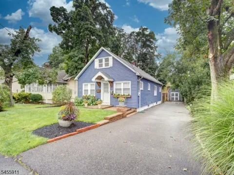 1 Condict St