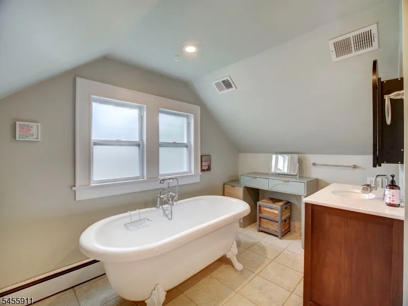 1 Condict St Morris, NJ 07950