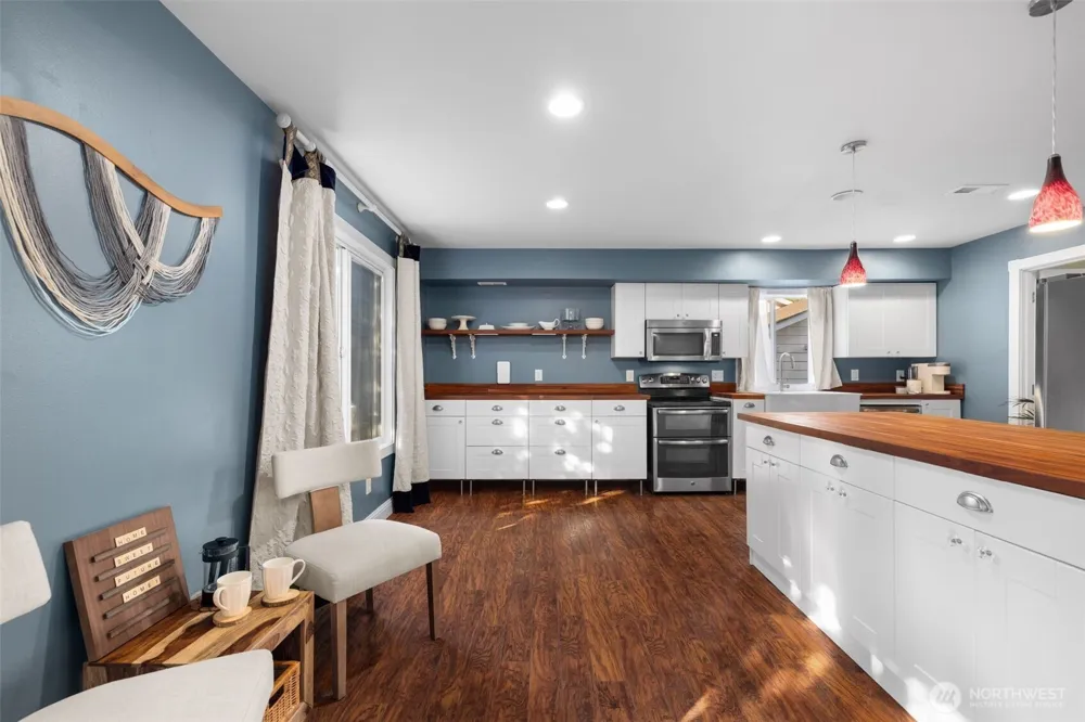 3111 154th Street SW Lynnwood, WA 98087