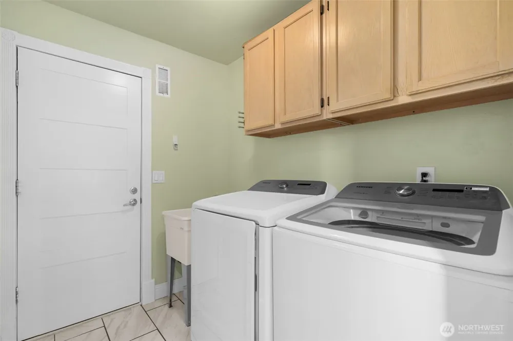3111 154th Street SW Lynnwood, WA 98087