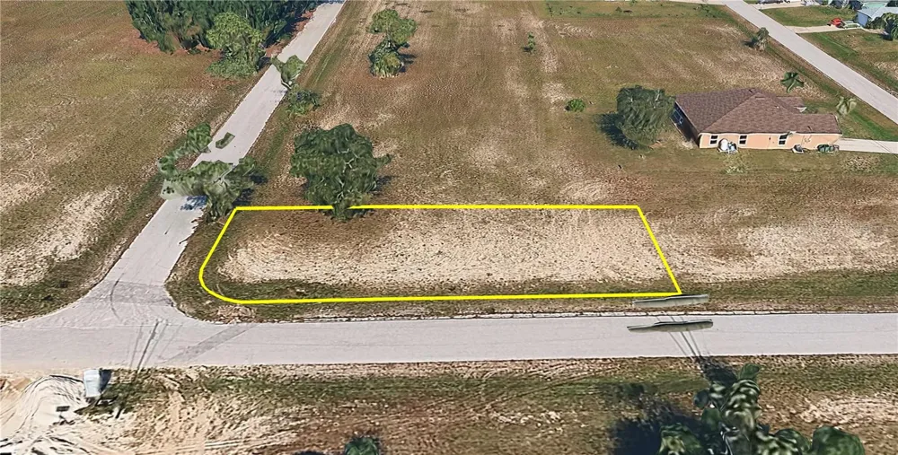1219 NW 23RD AVENUE Cape Coral, FL 33993