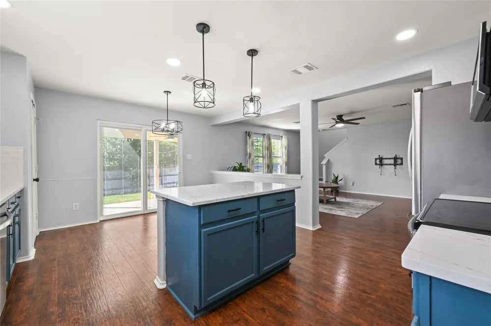 370 Holly Grove Street Kyle, TX 78640