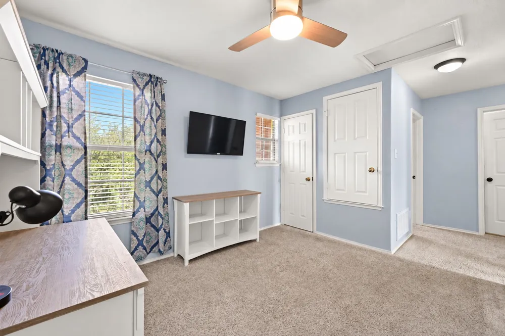 370 Holly Grove Street Kyle, TX 78640