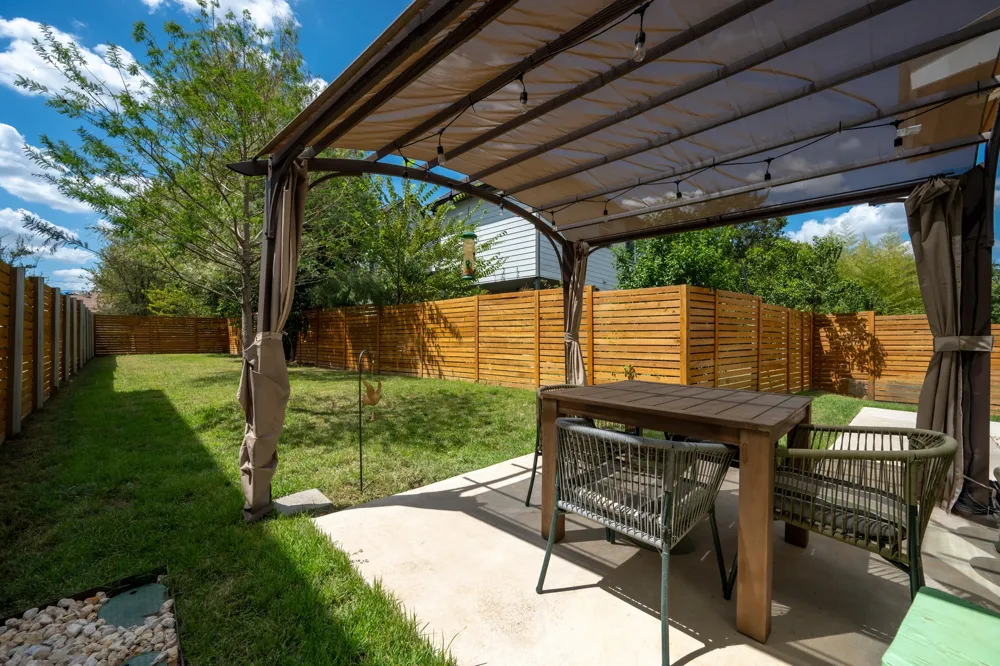 1190 Sarabeth Way Austin, TX 78721