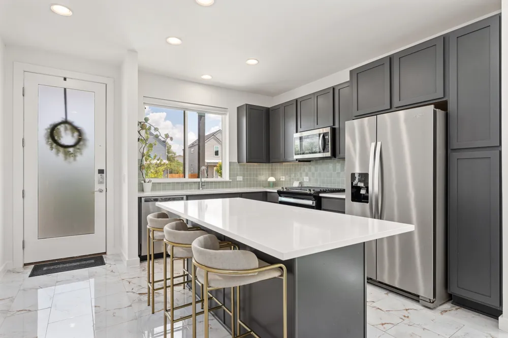 1190 Sarabeth Way Austin, TX 78721