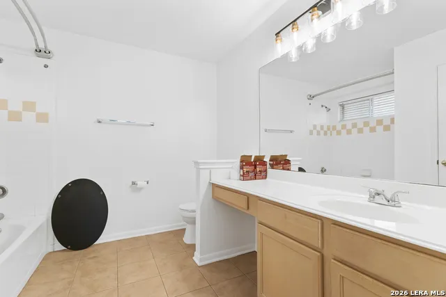 210 Laceleaf Cibolo, TX 78108