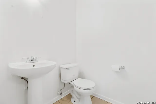 210 Laceleaf Cibolo, TX 78108
