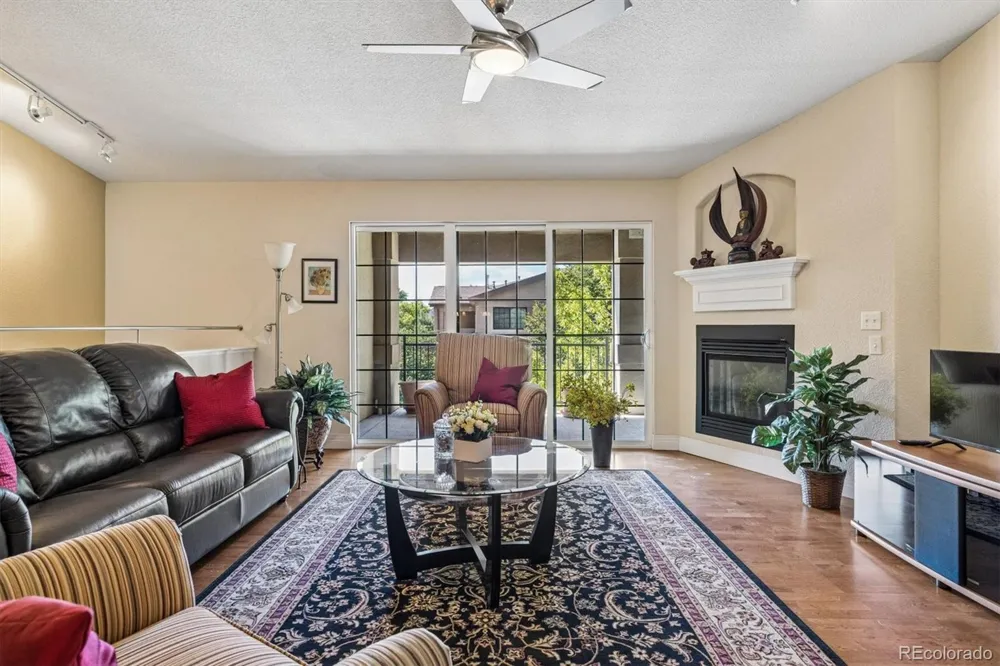 159 Quebec Street #F Denver, CO 80220