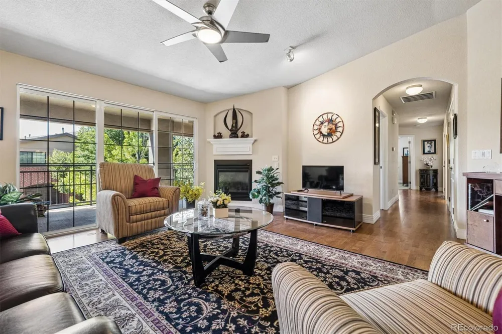 159 Quebec Street #F Denver, CO 80220