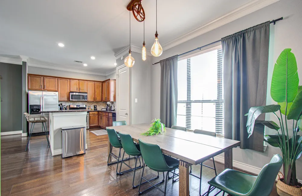 4001 Dallas Street #A Houston, TX 77023