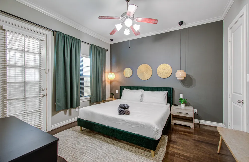 4001 Dallas Street #A Houston, TX 77023