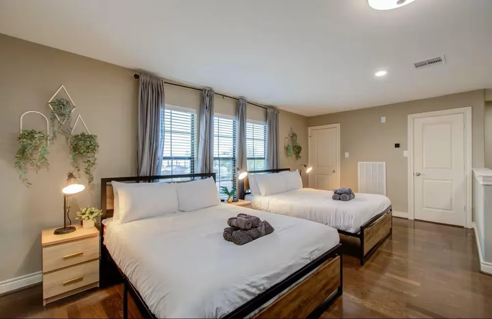 4001 Dallas Street #A Houston, TX 77023