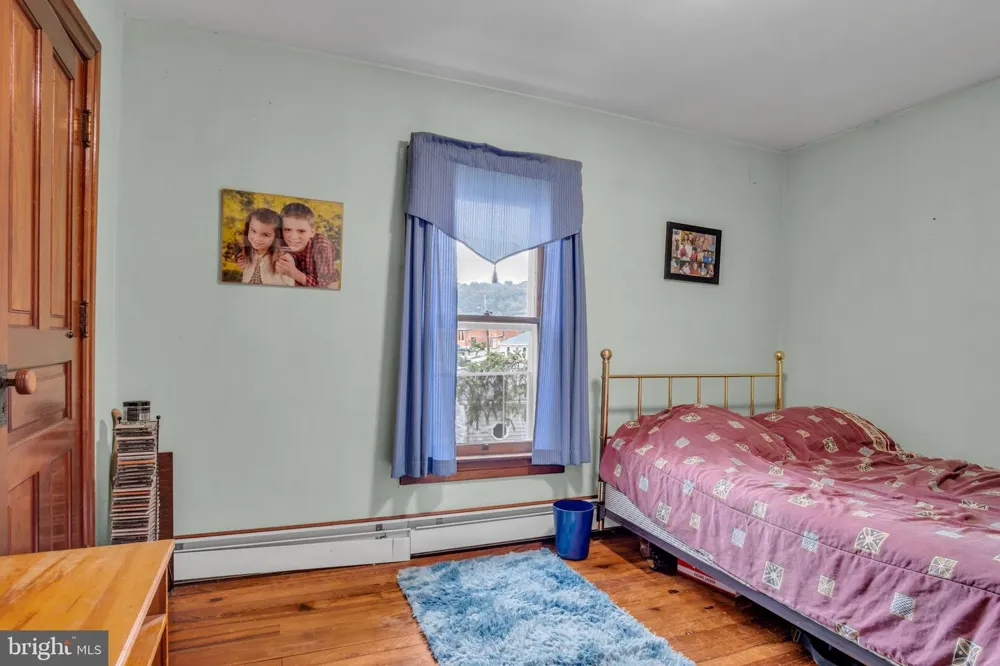 431 5TH STREET Newport, PA 17074