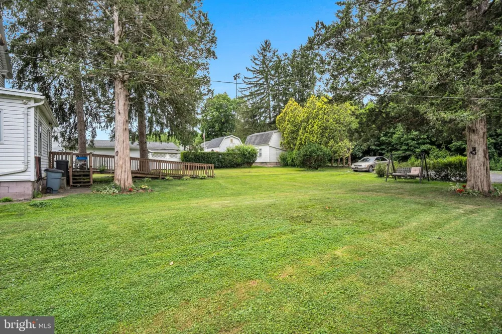 431 5TH STREET Newport, PA 17074