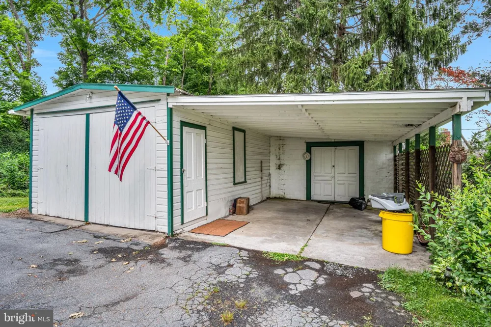 431 5TH STREET Newport, PA 17074