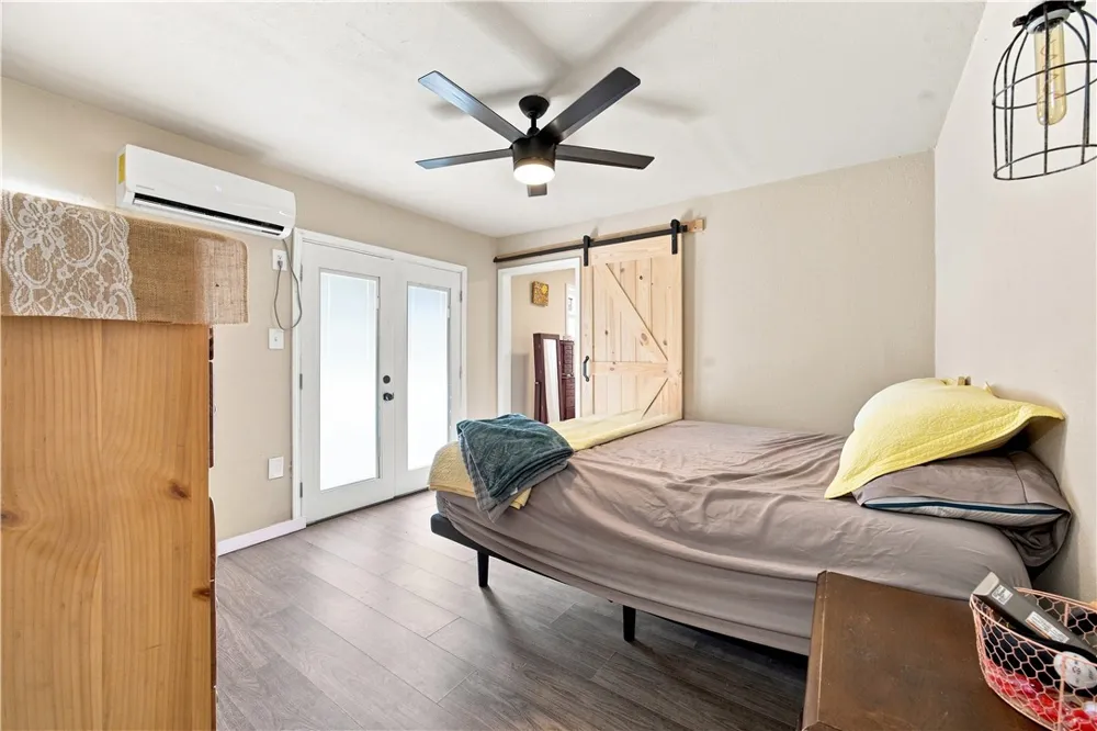 128 Blackhawk Drive Sandia, TX 78383