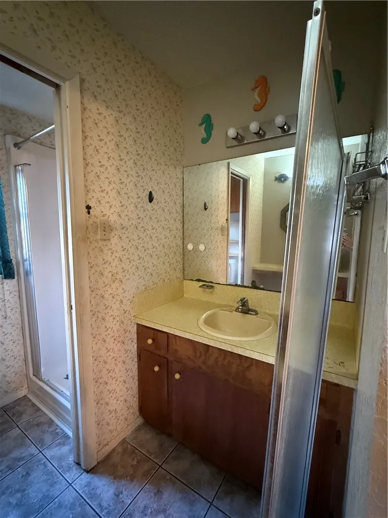 3414 Crest Lake Drive Corpus Christi, TX 78415