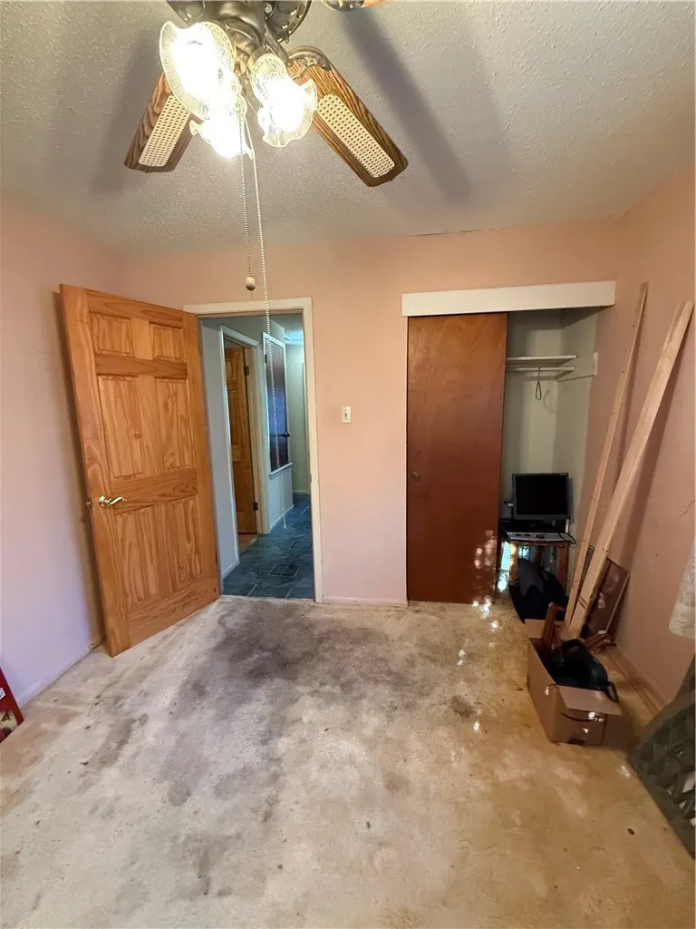 3414 Crest Lake Drive Corpus Christi, TX 78415