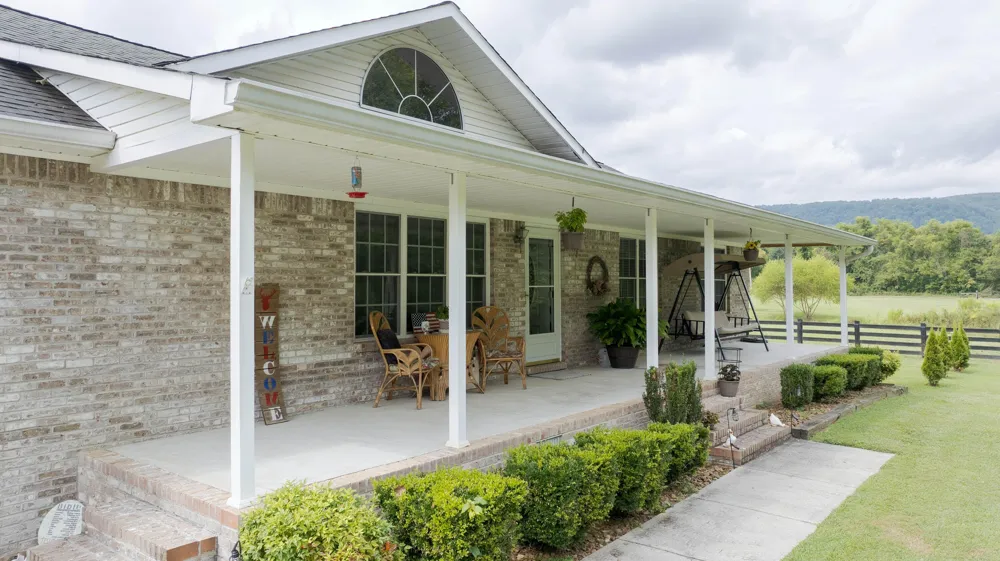 493 Sandtown Road Spring City, TN 37381
