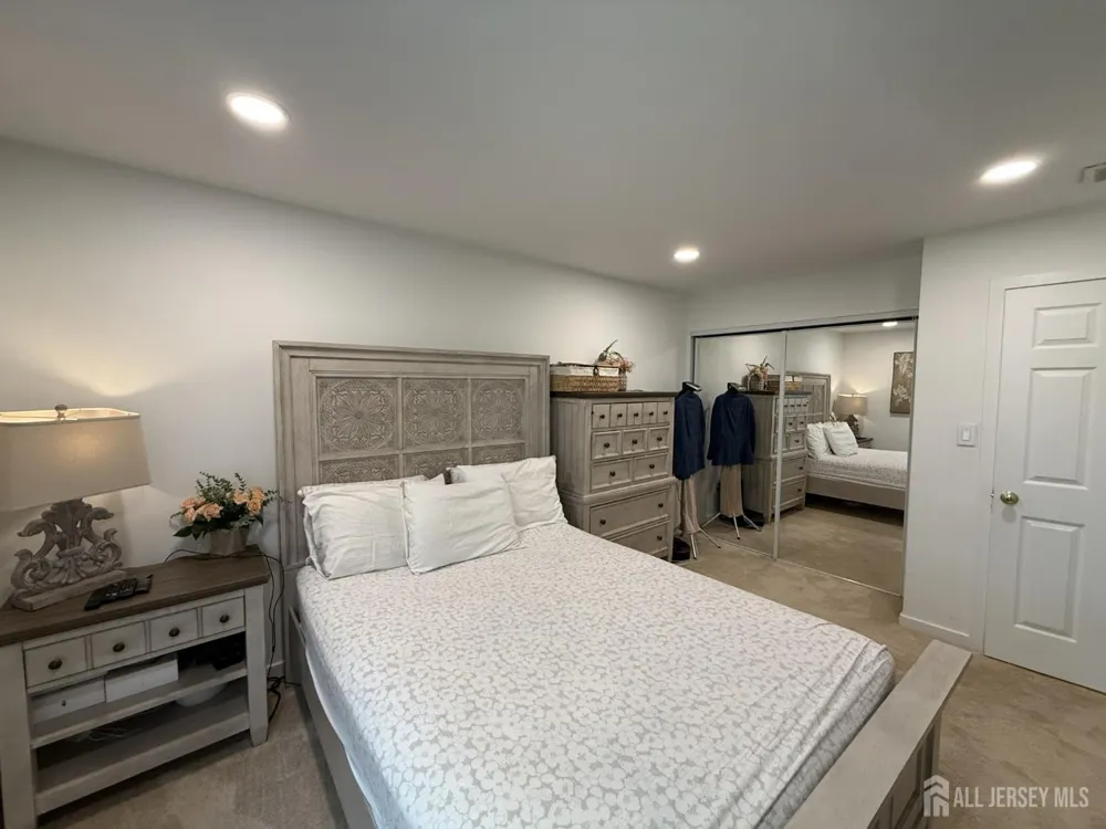 386 Waterview Road Bridgewater, NJ 08807