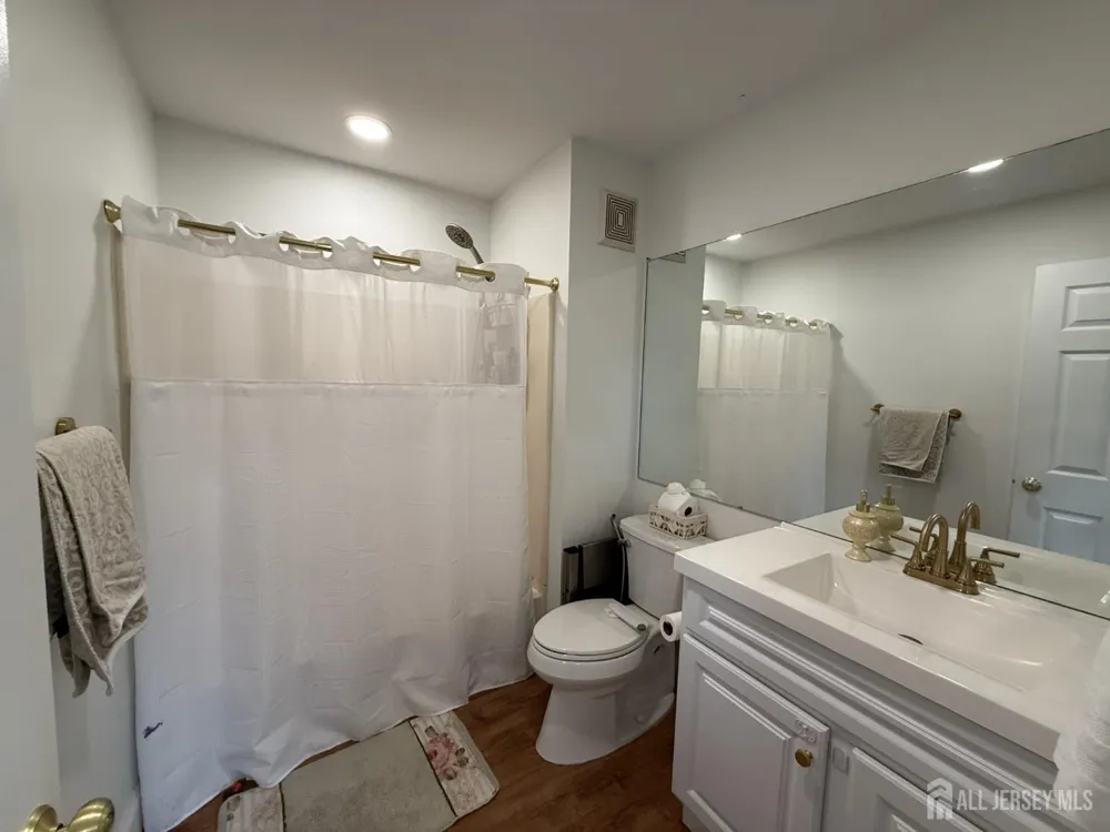 386 Waterview Road Bridgewater, NJ 08807