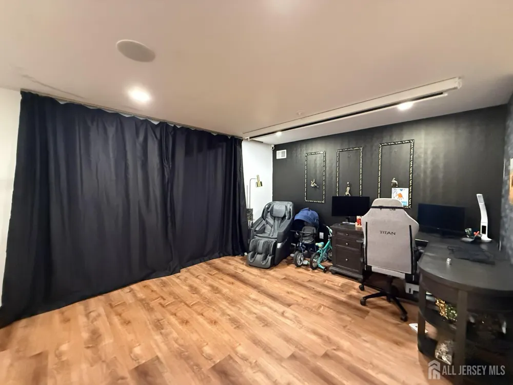 386 Waterview Road Bridgewater, NJ 08807
