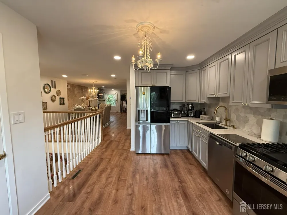 386 Waterview Road Bridgewater, NJ 08807