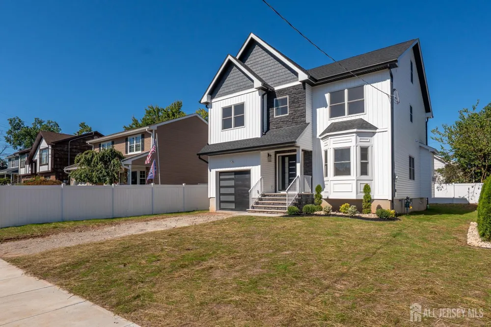 33 Apollo Avenue Avenel, NJ 07001