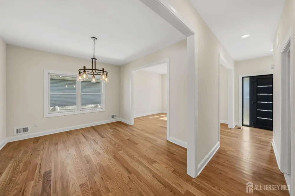 33 Apollo Avenue Avenel, NJ 07001