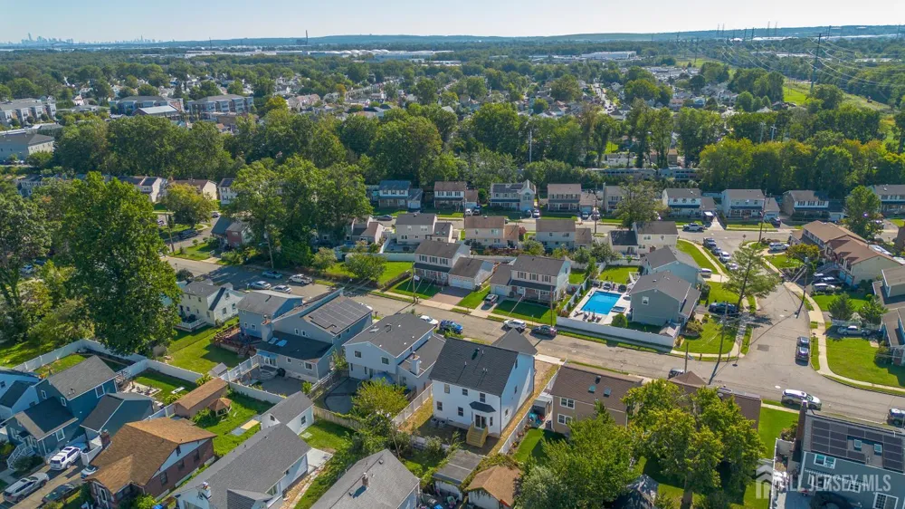 33 Apollo Avenue Avenel, NJ 07001