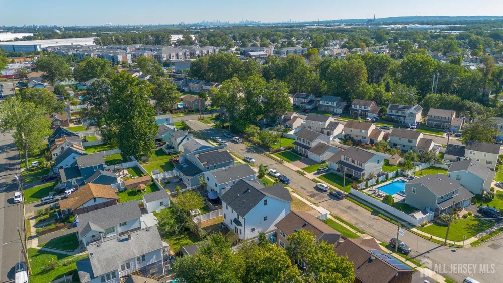 33 Apollo Avenue Avenel, NJ 07001