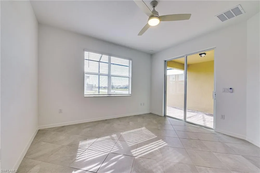 2620 Vine Avenue Naples, FL 34120