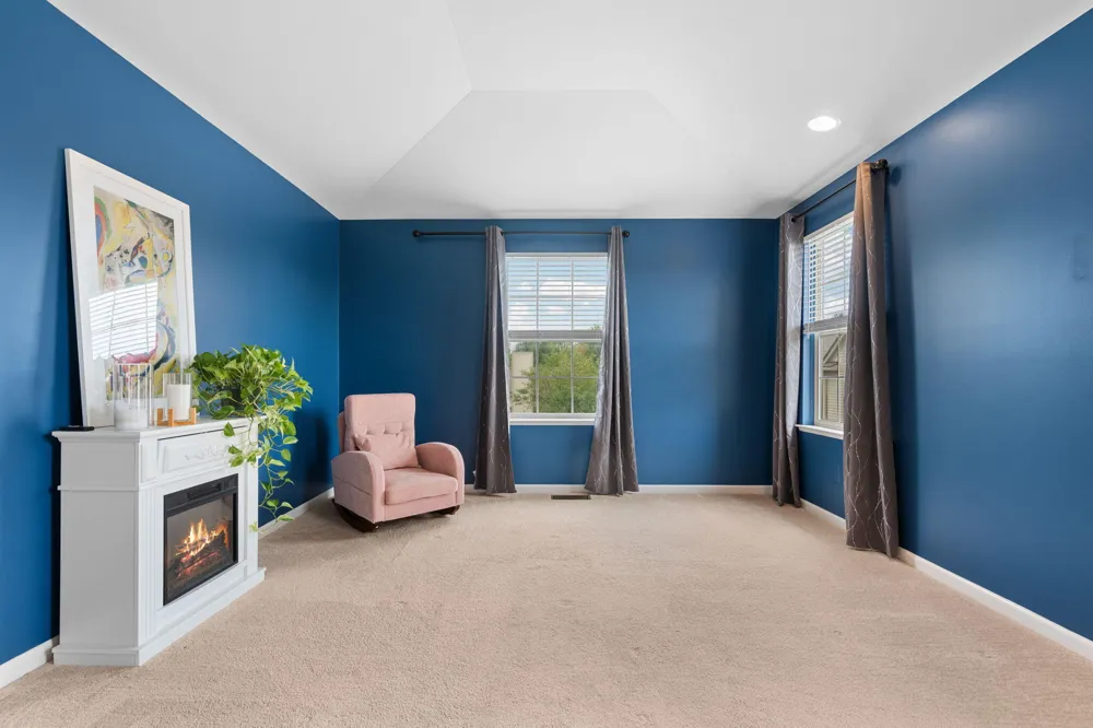 174 Commons Circle Saline City, MI 48176