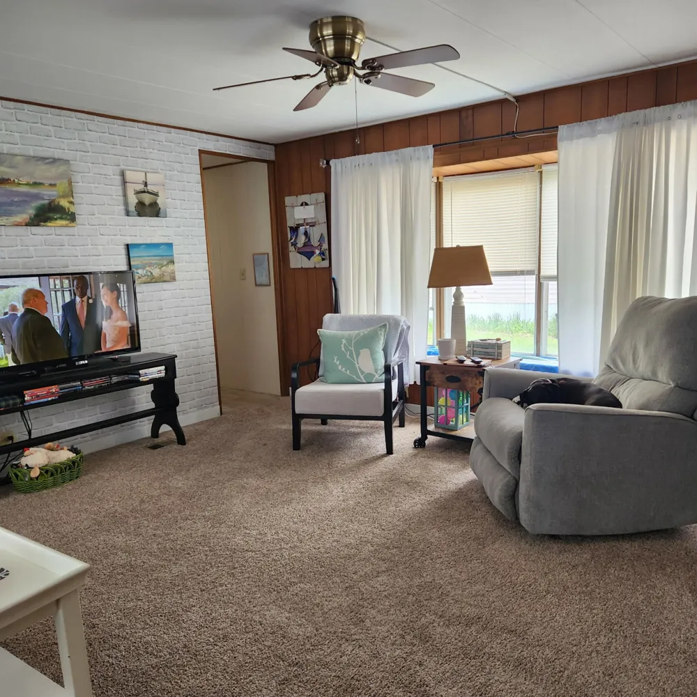 1565 M-63 #82 Benton Charter Township, MI 49022